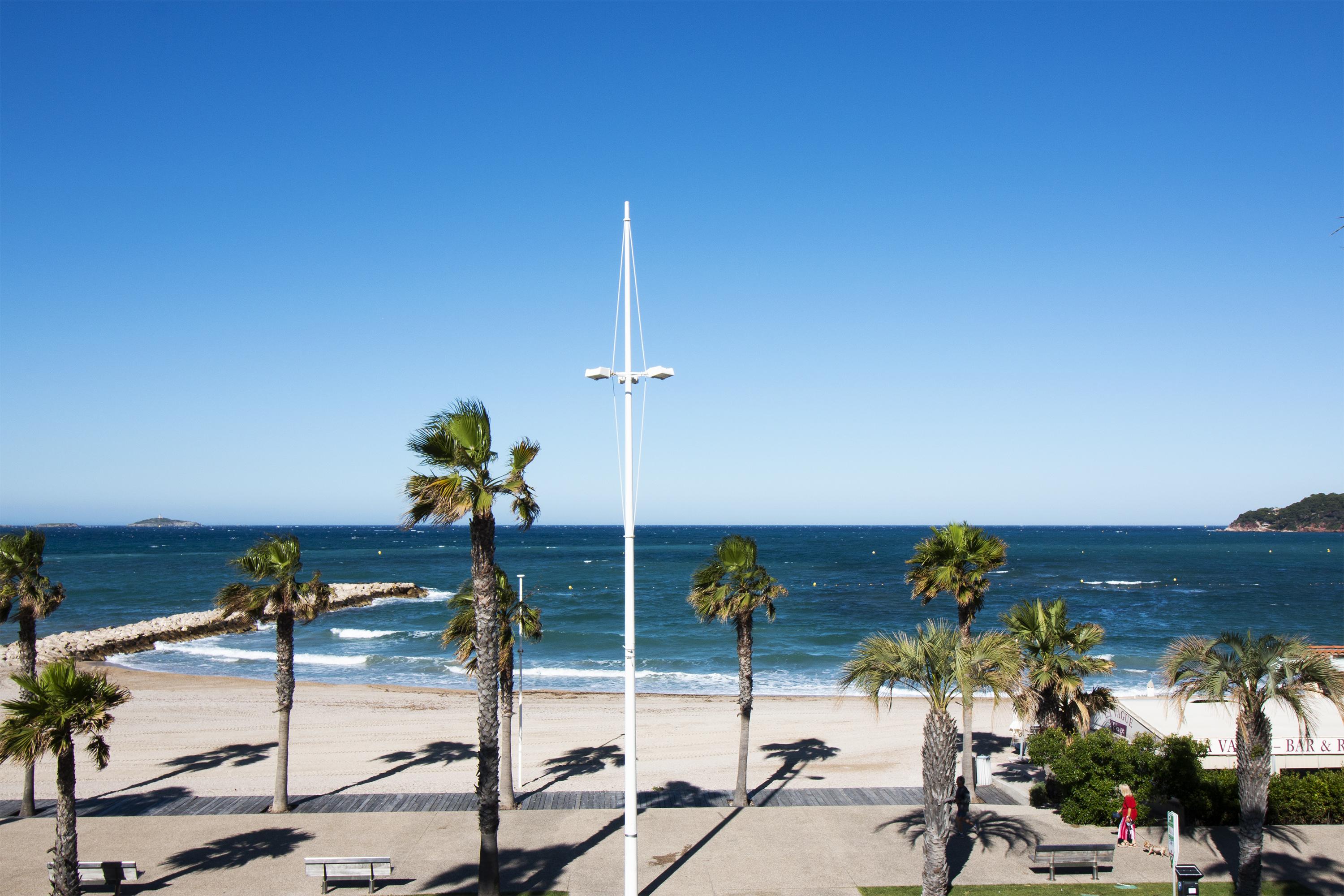 Hotel Bel Azur Six-Fours-les-Plages Exterior foto