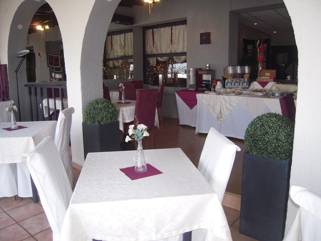 Hotel Bel Azur Six-Fours-les-Plages Exterior foto